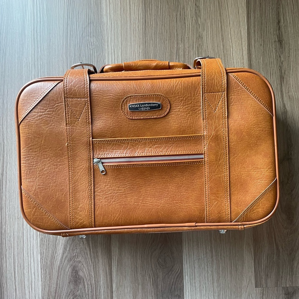 Vintage Knoxx Londonderry luggage